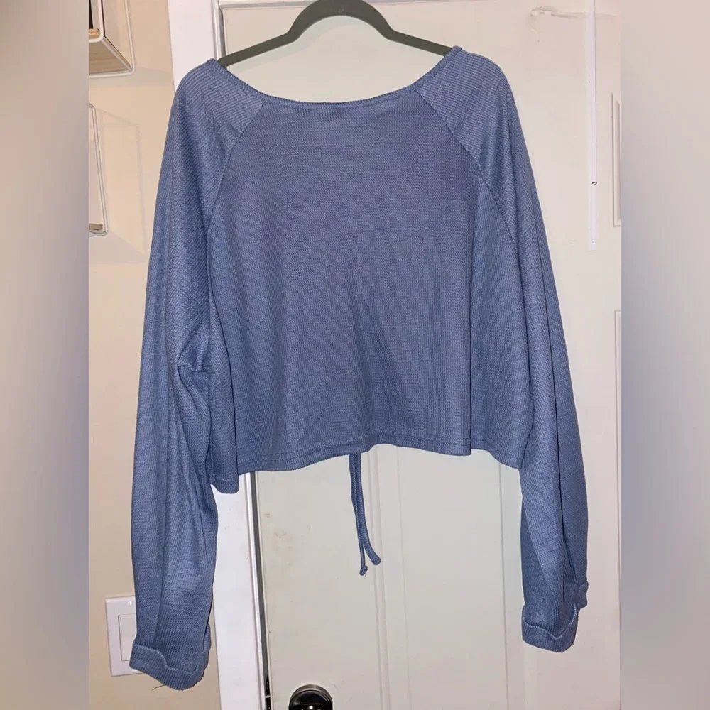 Shein drawstring top - Picture 2 of 2